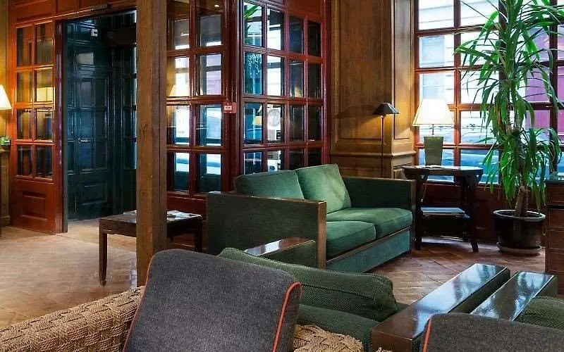 Otel Lautrec Opera 3*